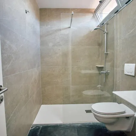 Bellavista アパート