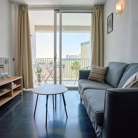 Bellavista アパート